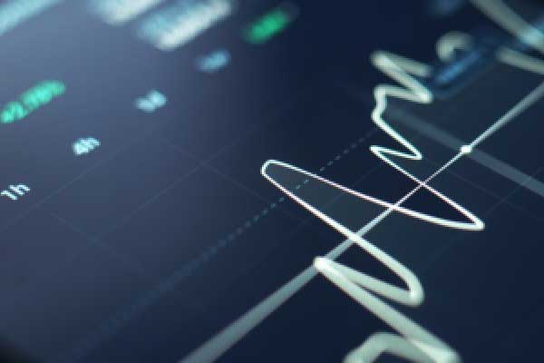 “00后”不穿“80后”的美邦，“浙江前首富”去年亏3亿！